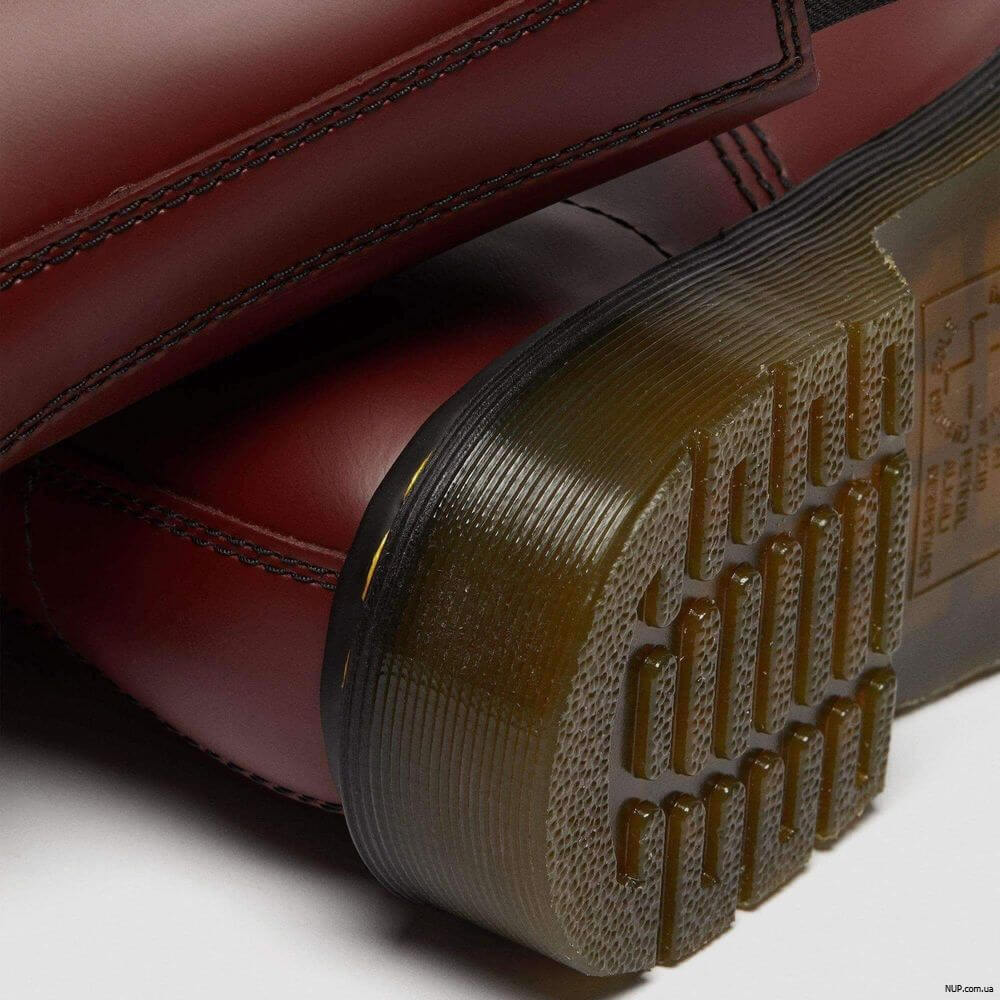 Ботинки Dr. Martens 1490 Cherry Red Smooth 11857600 Ботинки Dr. Martens 1490 Cherry Red Smooth 11857600