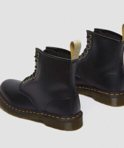 Ботинки Dr. Martens 1460 Vegan Black Felix Rub Off 14045001