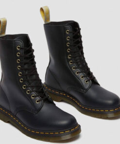 Высокие ботинки Dr. Martens 1490 Vegan Black Felix Rub
