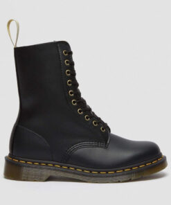 Высокие ботинки Dr. Martens 1490 Vegan Black Felix Rub