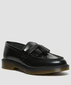 Лоферы Dr. Martens Adrian Tassel Black Polished Smooth 24369001